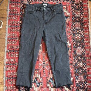 NWOT Ava & Viv Women's Mid Rise Skinny Leg Raw Hem Jeans